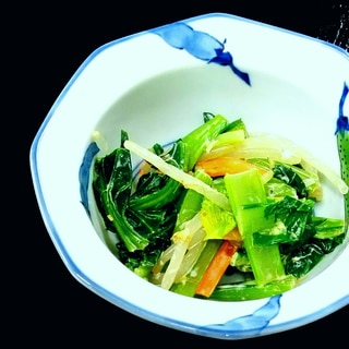 小松菜とモヤシの和え物